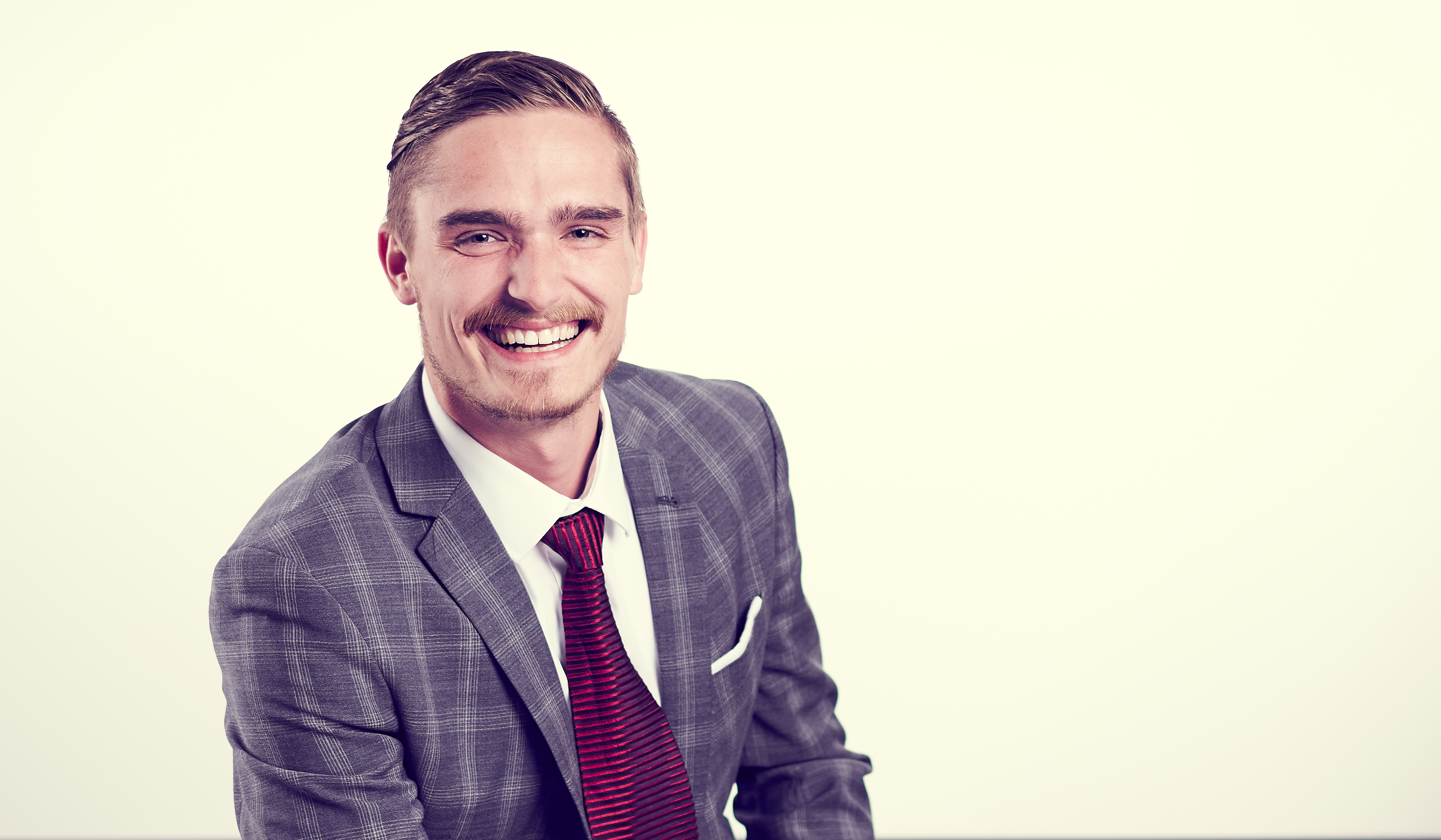 Philipp Bässler Produktion und Aquisition